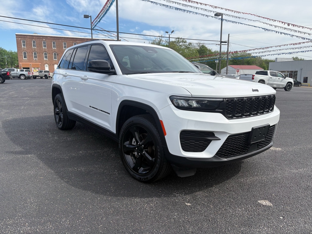 2023 Jeep Grand Cherokee Altitude