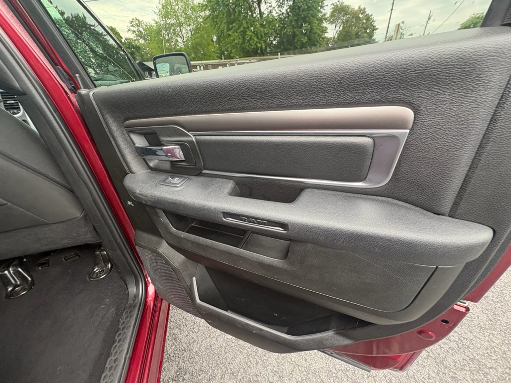 2024 RAM Ram 1500 Classic Warlock - Photo 19