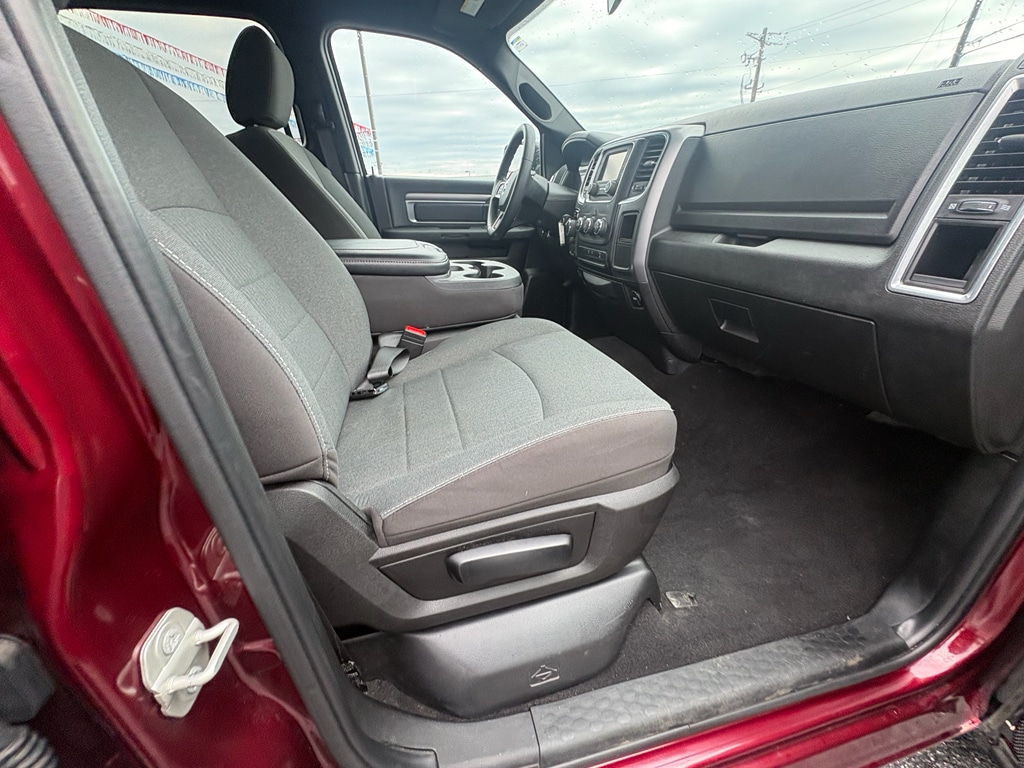 2024 RAM Ram 1500 Classic Warlock - Photo 20