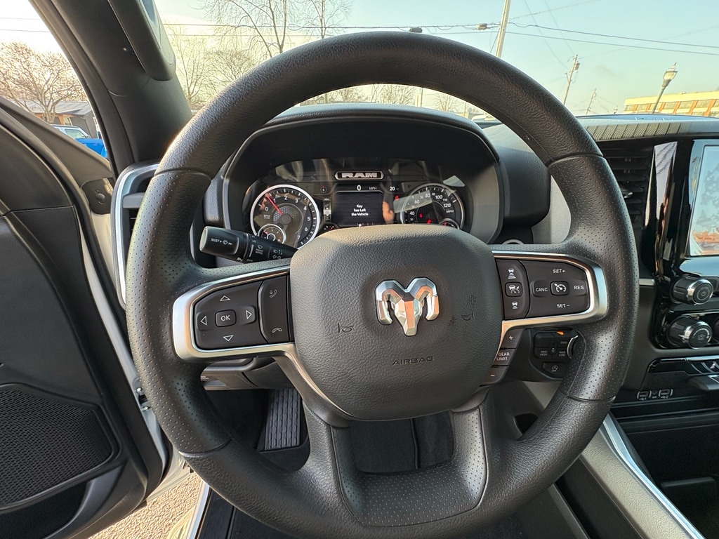 2026 RAM 1500 Express - Photo 13