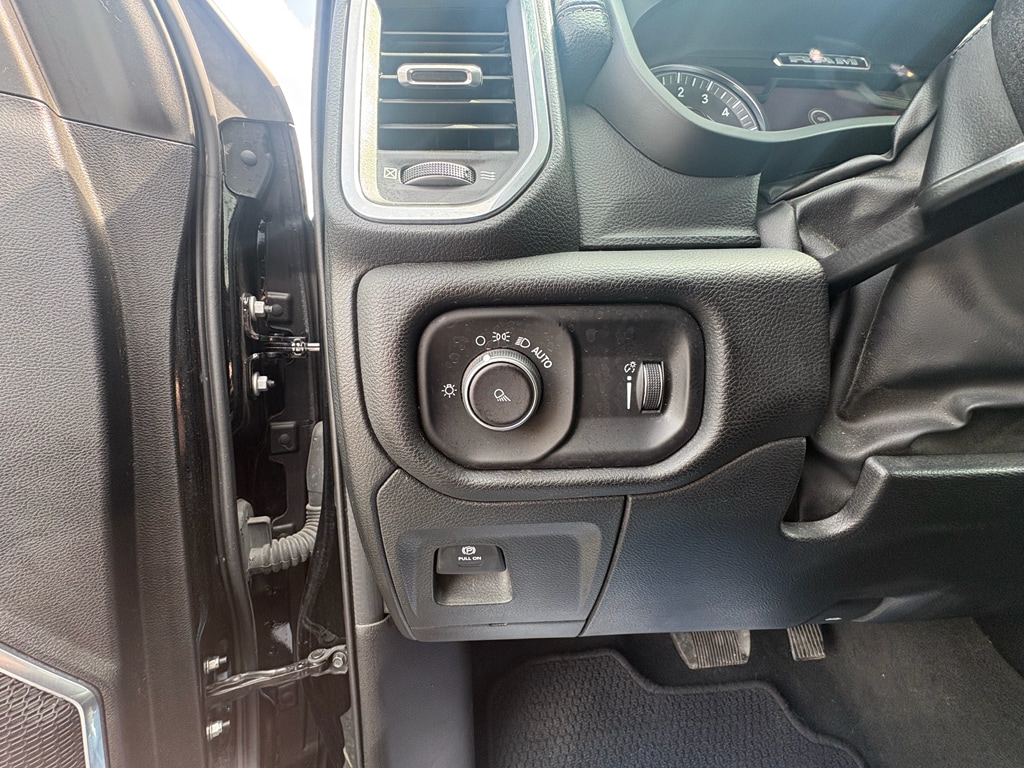 2024 RAM Ram 1500 Pickup Laramie - Photo 13