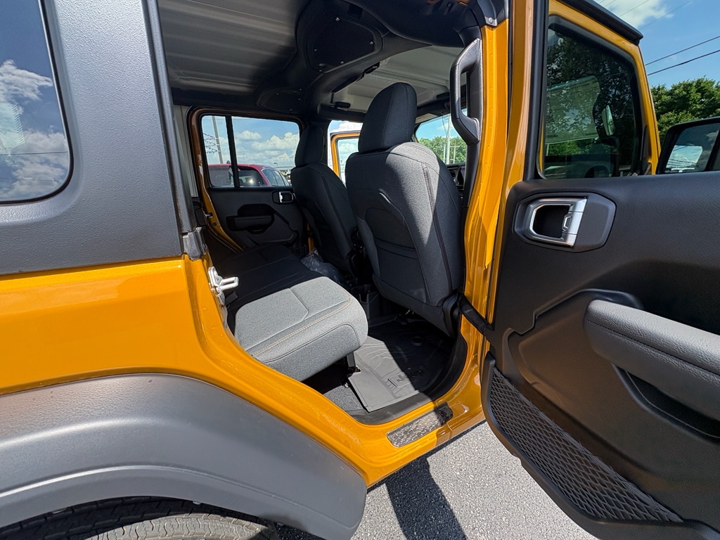 2026 Jeep Wrangler 4-Door Sport - Photo 16