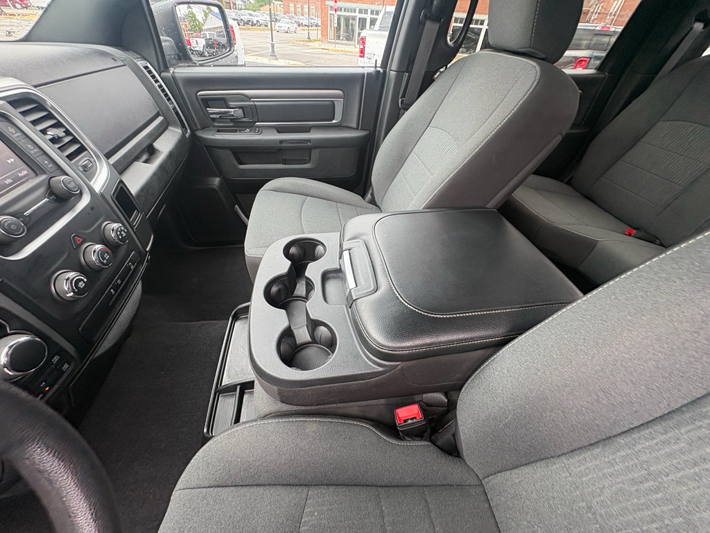 2024 RAM Ram 1500 Classic Warlock - Photo 13