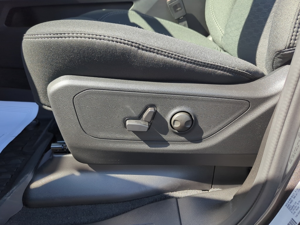 2026 RAM 1500 Big Horn/Lone Star - Photo 19