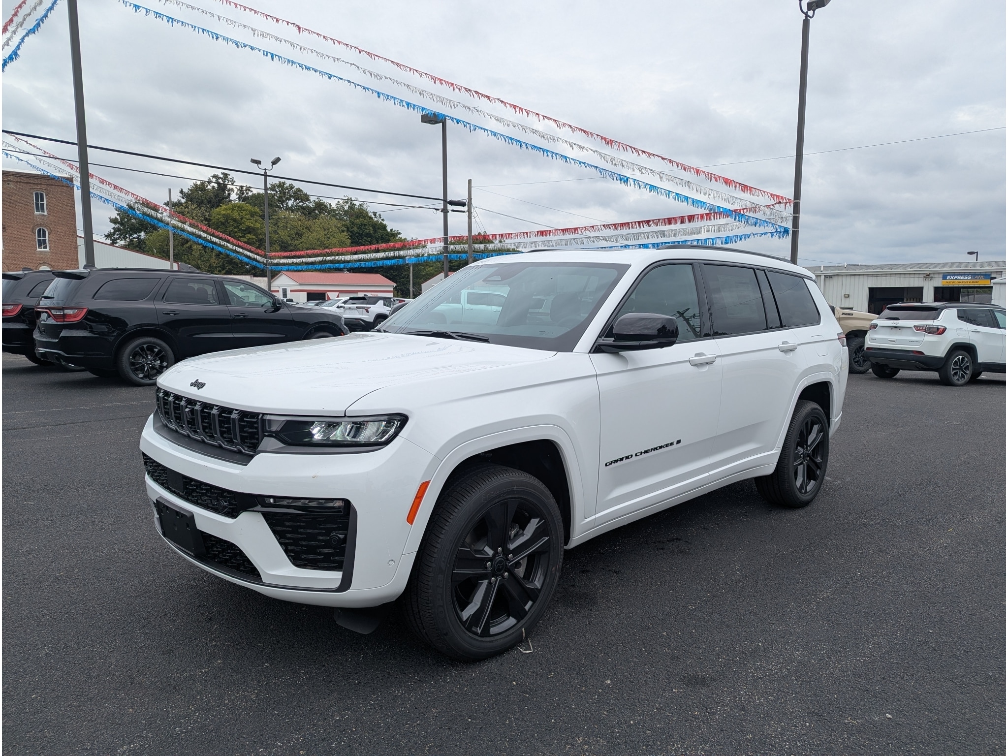 2027 Jeep Grand Cherokee L