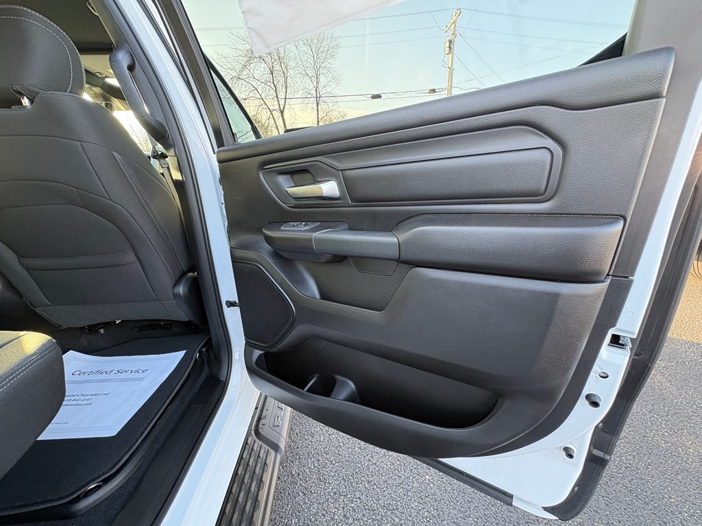 2026 RAM 1500 Express - Photo 30