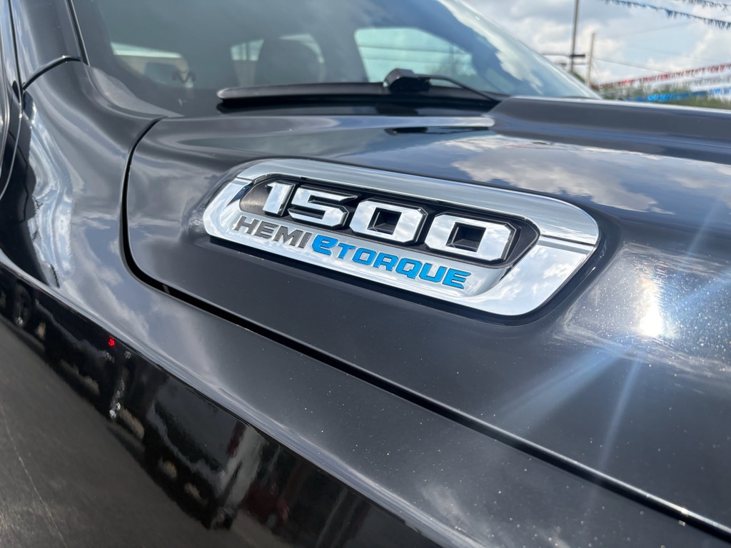 2024 RAM Ram 1500 Pickup Laramie - Photo 9