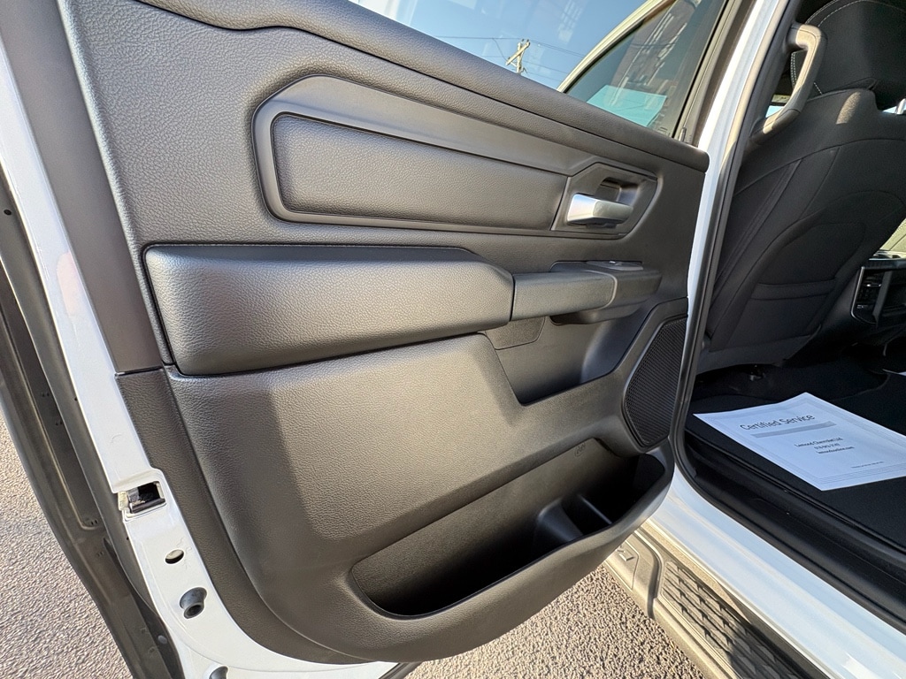 2026 RAM 1500 Express - Photo 25