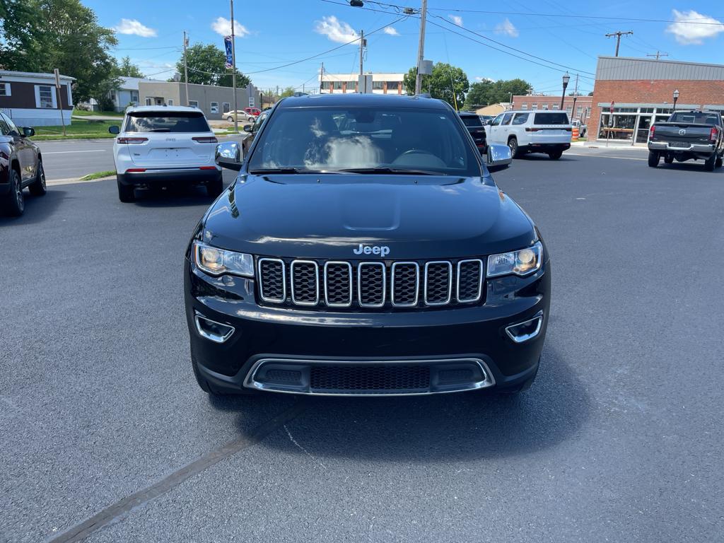 Used 2022 Jeep Grand Cherokee WK Limited with VIN 1C4RJFBG1NC163554 for sale in Fairfield, IL