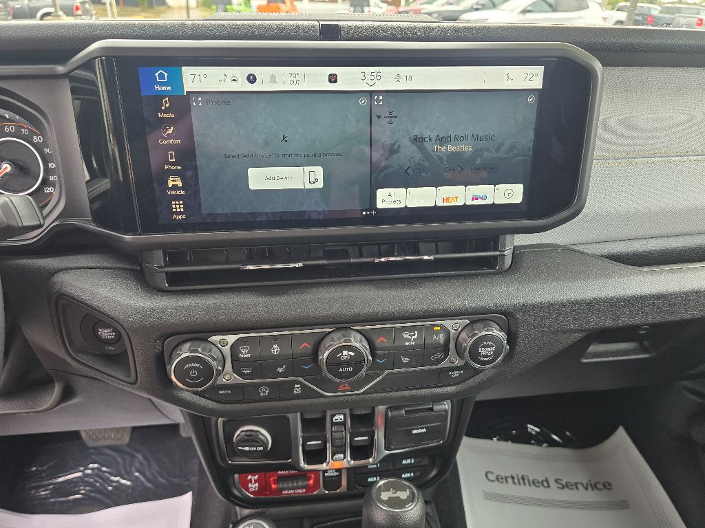 2025 Jeep Wrangler 4-Door Willys - Photo 16