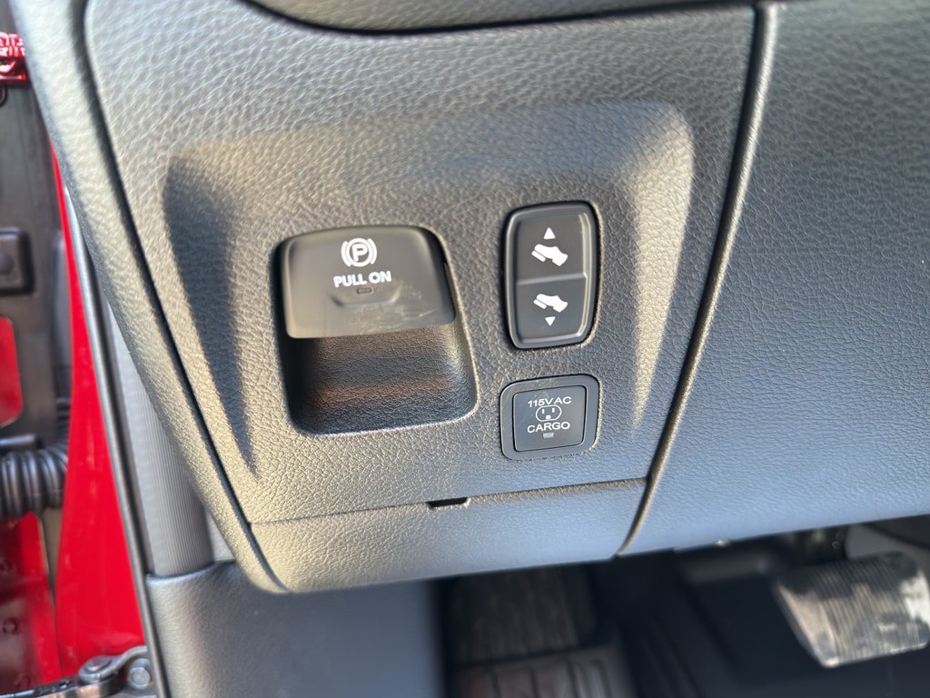 2026 RAM 1500 Laramie - Photo 19