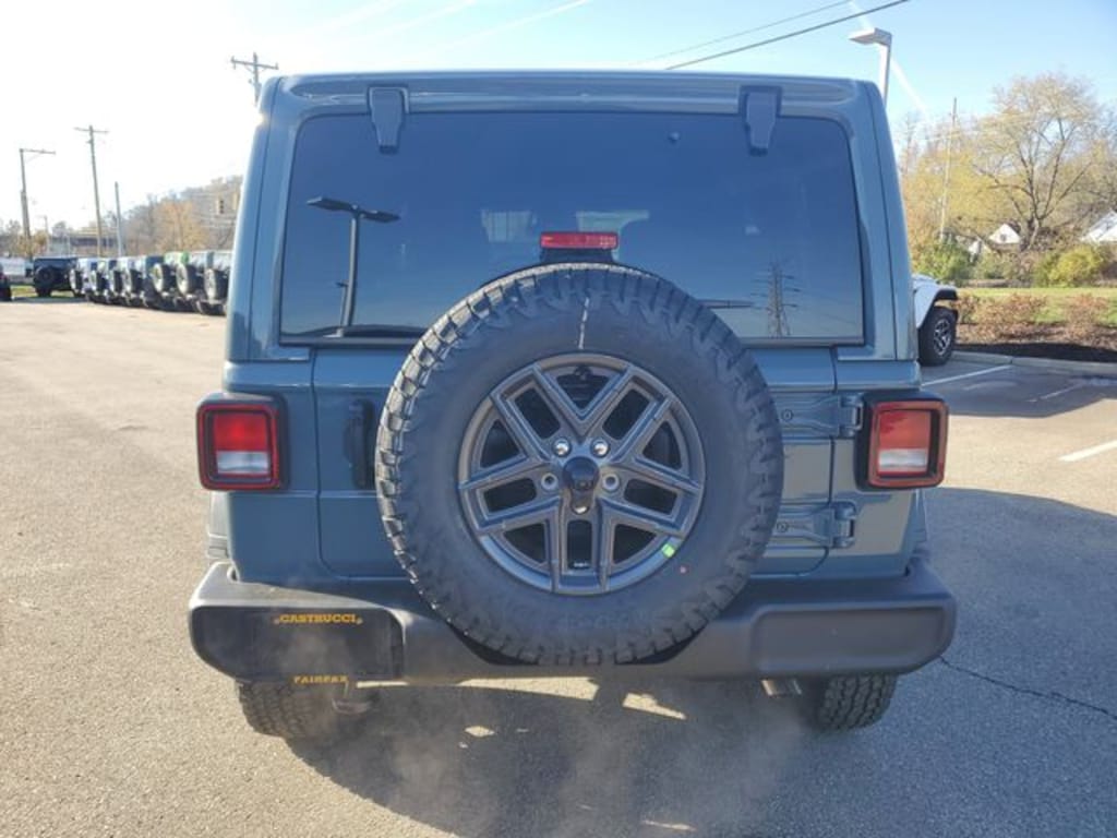New 2026 Jeep Wrangler 4-DOOR SPORT S Sport Utility