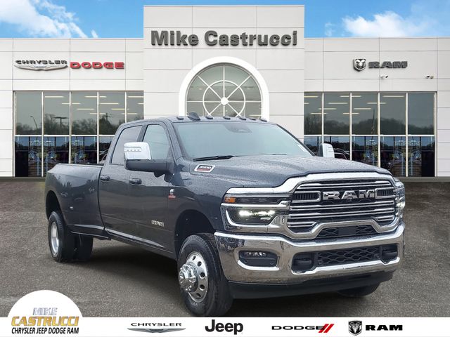 2026 RAM Ram 3500 Pickup Laramie's photo