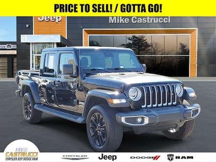 2022 Jeep Gladiator Overland Truck