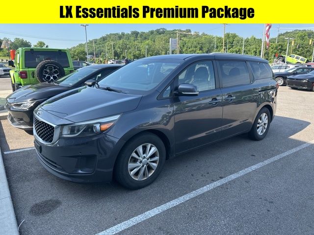 Used 2017 Kia Sedona LX with VIN KNDMB5C11H6237070 for sale in Cincinnati, OH
