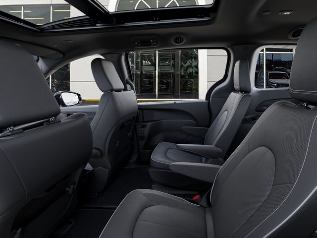 2026 Chrysler Pacifica Limited - Photo 23