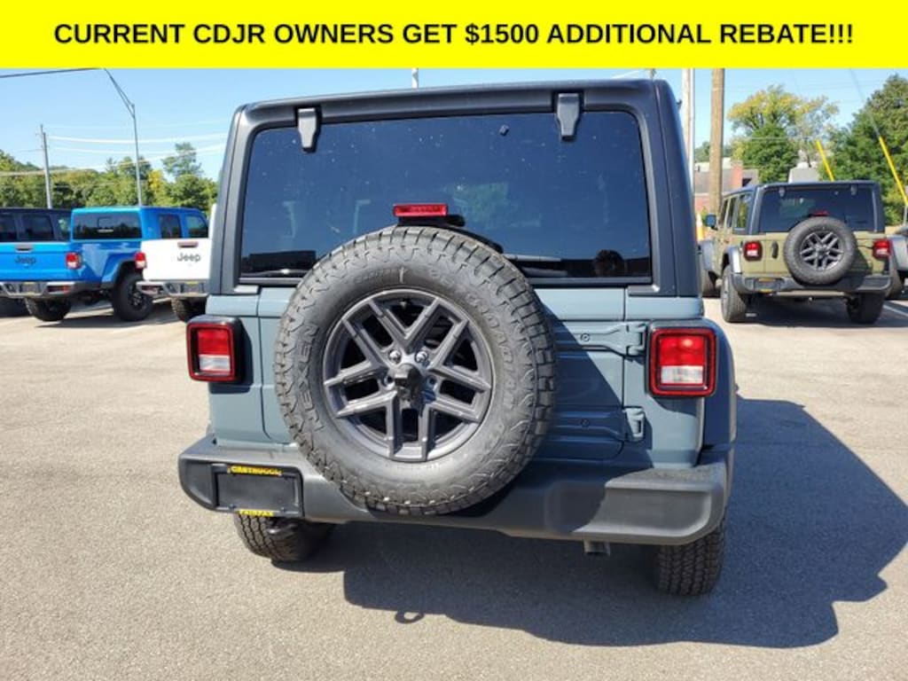 New 2025 Jeep Wrangler 4-DOOR SPORT S Sport Utility