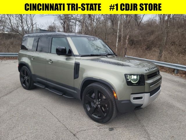 2020 Land Rover Defender SE
