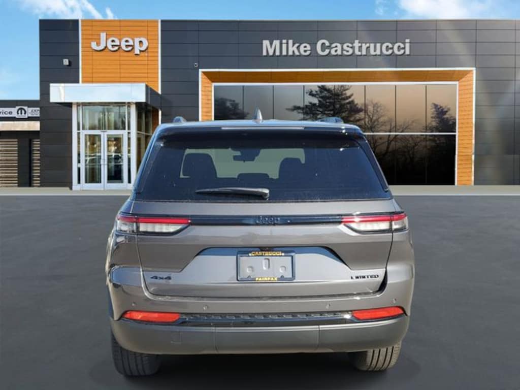 New 2025 Jeep Grand Cherokee LIMITED 4X4 Sport Utility