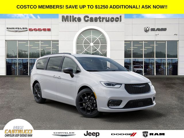 2026 Chrysler Pacifica