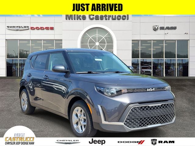 2024 Kia Soul 2.0L LX IVT's photo