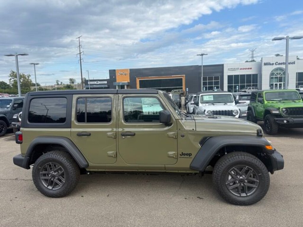 New 2025 Jeep Wrangler 4-DOOR SPORT S Sport Utility