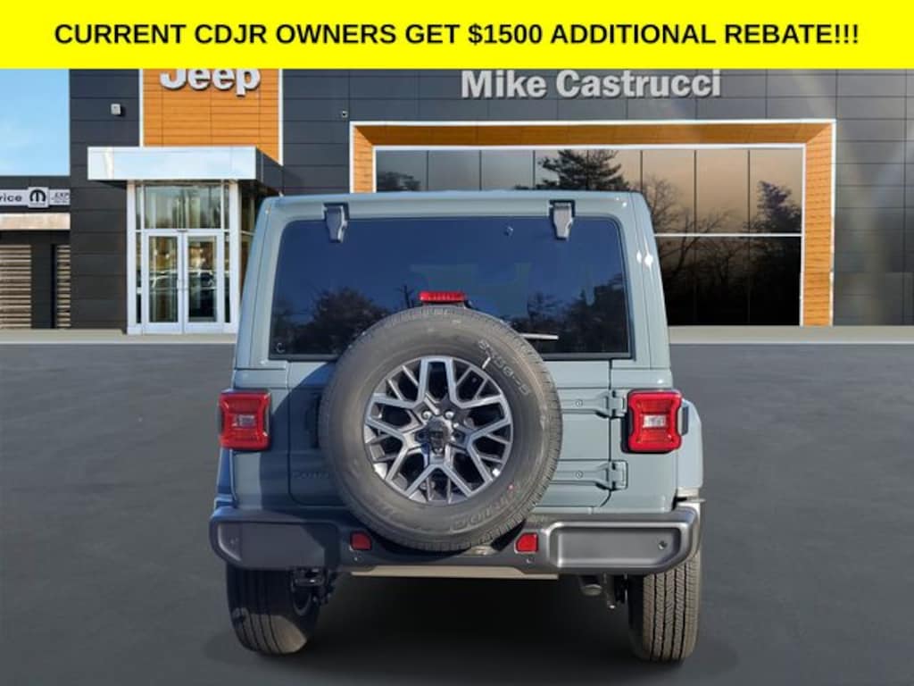 New 2026 Jeep Wrangler 4-DOOR SAHARA Sport Utility