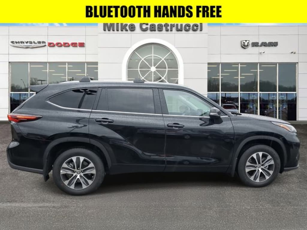 Certified 2024 Toyota Highlander XLE SUV