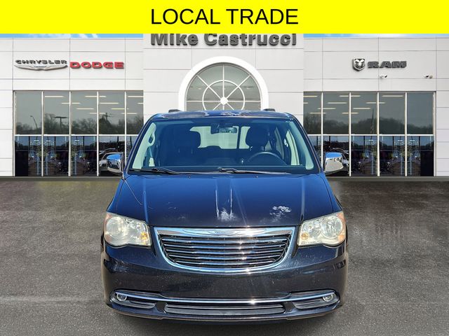 Used 2011 Chrysler Town & Country Touring-L with VIN 2A4RR8DG1BR681940 for sale in Cincinnati, OH
