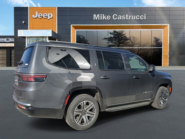 2025 Jeep Wagoneer photo 3