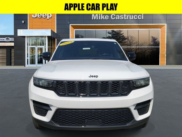 Used 2022 Jeep Grand Cherokee Altitude with VIN 1C4RJHAG2N8615799 for sale in Cincinnati, OH