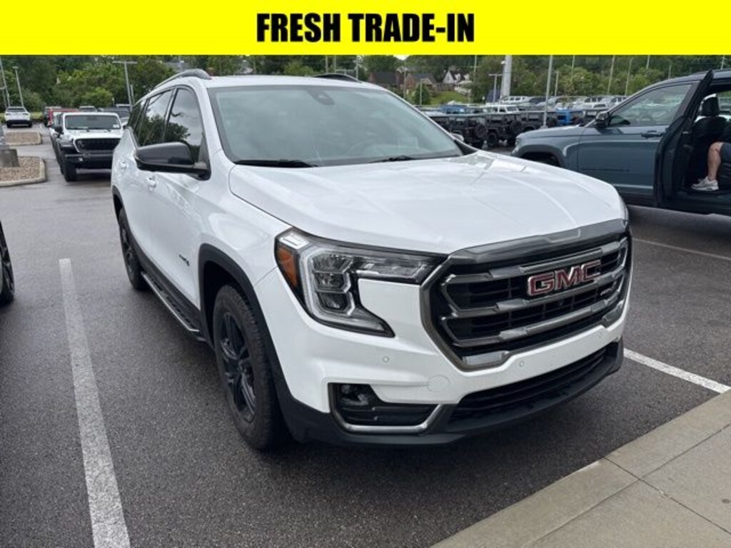 Used 2022 GMC Terrain AT4 SUV