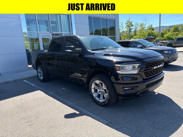 2022 RAM 1500 Big Horn/Lone Star 4x4 Crew Cab 5'7's photo