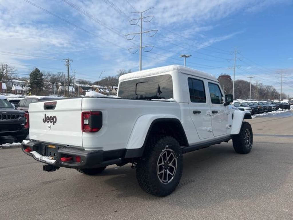 New 2025 Jeep Gladiator RUBICON 4X4 Pickup