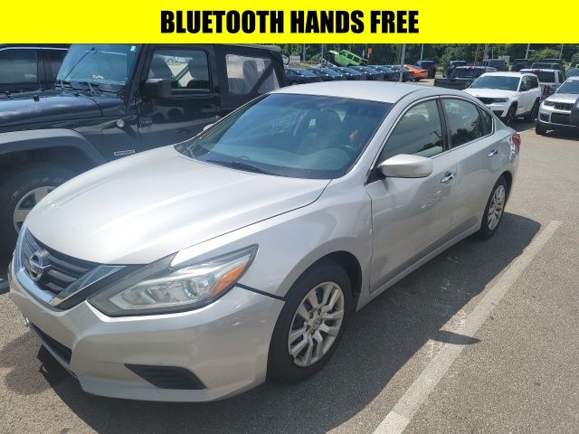 Used 2016 Nissan Altima S with VIN 1N4AL3AP6GN335808 for sale in Cincinnati, OH