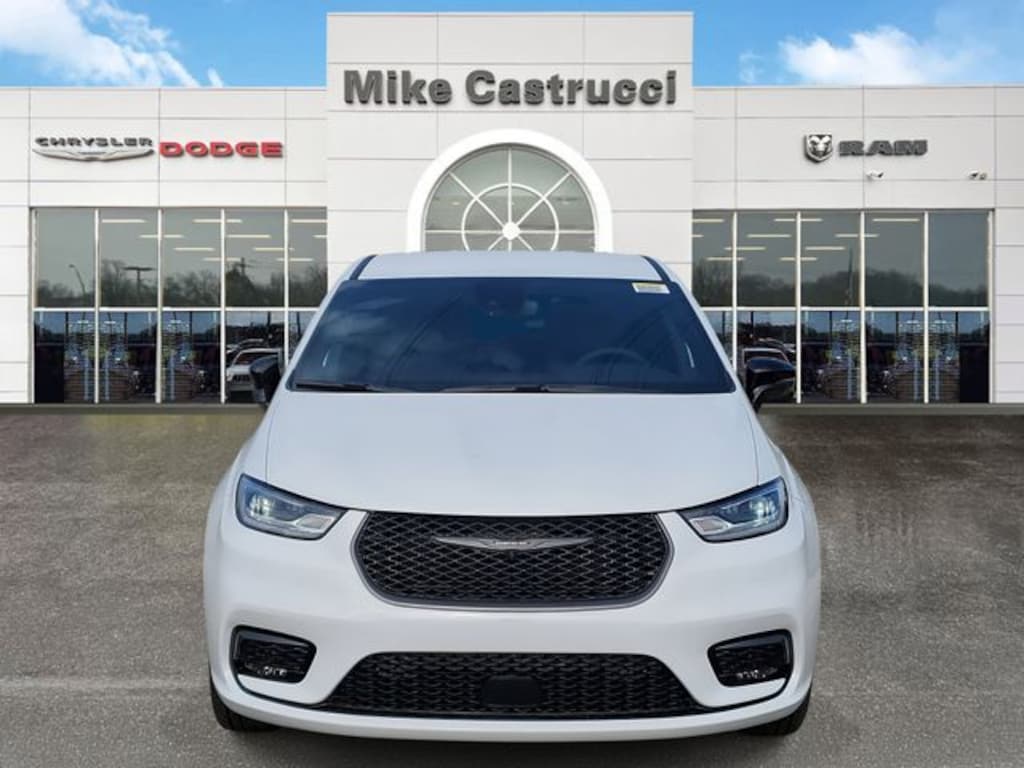 New 2026 Chrysler Pacifica SELECT AWD Passenger Van