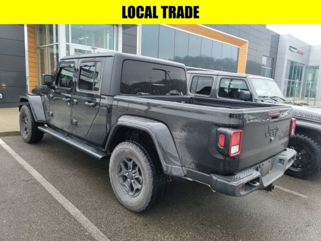 Used 2023 Jeep Gladiator Willys Truck