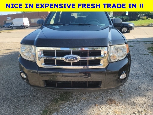 Used 2008 Ford Escape XLT with VIN 1FMCU93158KD65330 for sale in Cincinnati, OH