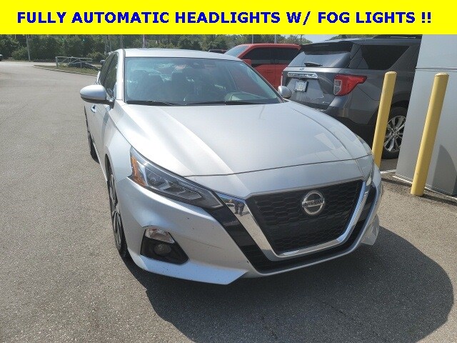 Used 2020 Nissan Altima SL with VIN 1N4BL4EVXLC113040 for sale in Cincinnati, OH