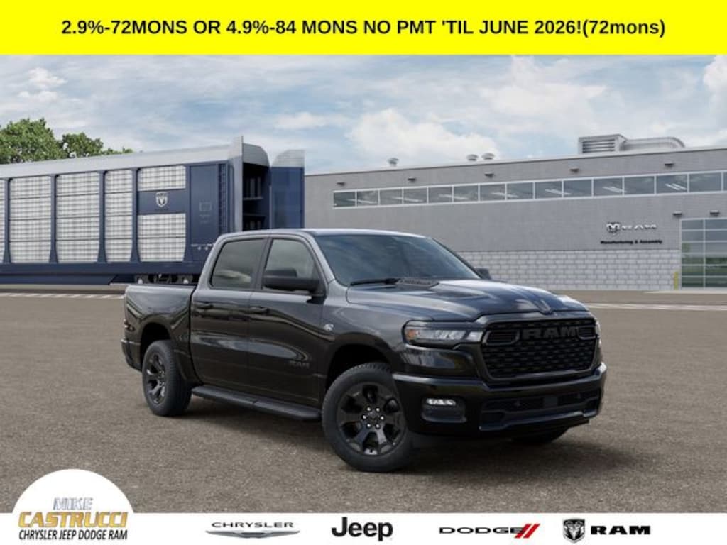 New 2026 Ram 1500 EXPRESS CREW CAB 4X4 5'7 BOX Pickup