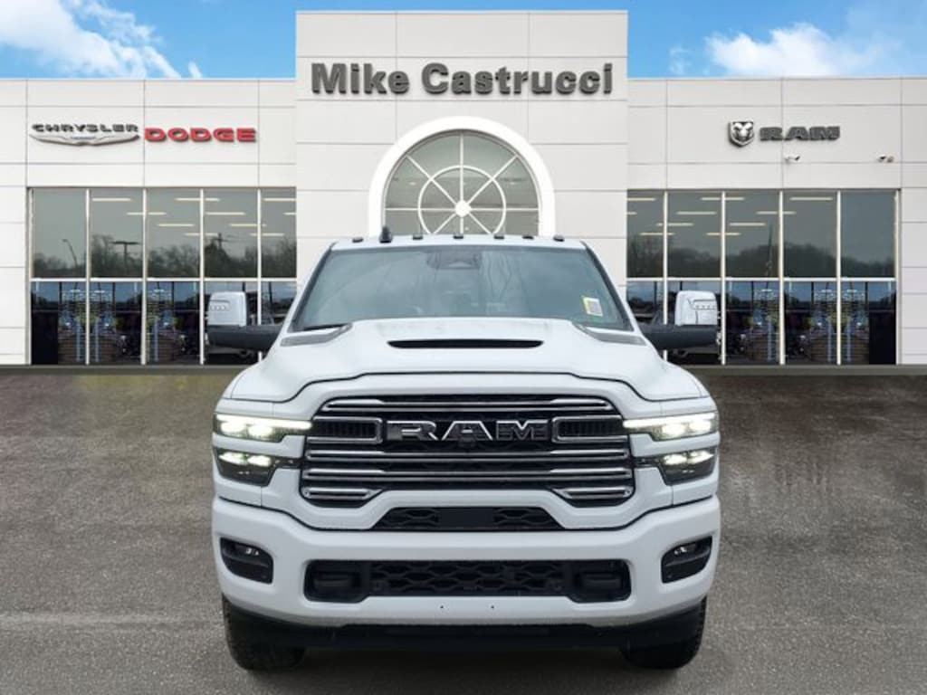 New 2026 Ram 2500 LARAMIE CREW CAB 4X4 6'4 BOX Pickup