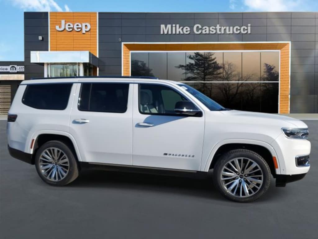 New 2025 Jeep Wagoneer LIMITED 4X4 Sport Utility