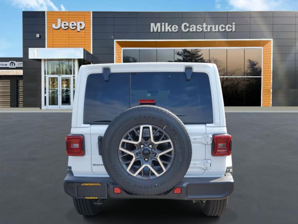 New 2026 Jeep Wrangler 4-DOOR SAHARA Sport Utility