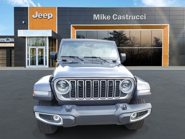 2025 Jeep Wrangler Sahara photo 2