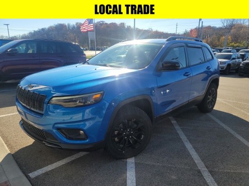 Certified 2023 Jeep Cherokee Altitude SUV