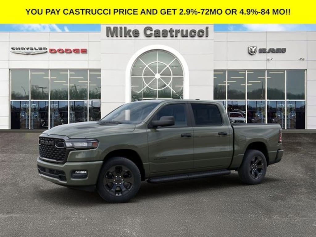 New 2026 Ram 1500 EXPRESS CREW CAB 4X4 5'7 BOX Pickup
