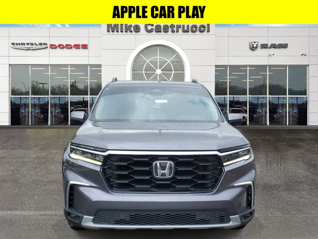 Used 2024 Honda Pilot Touring with VIN 5FNYG1H78RB008948 for sale in Cincinnati, OH