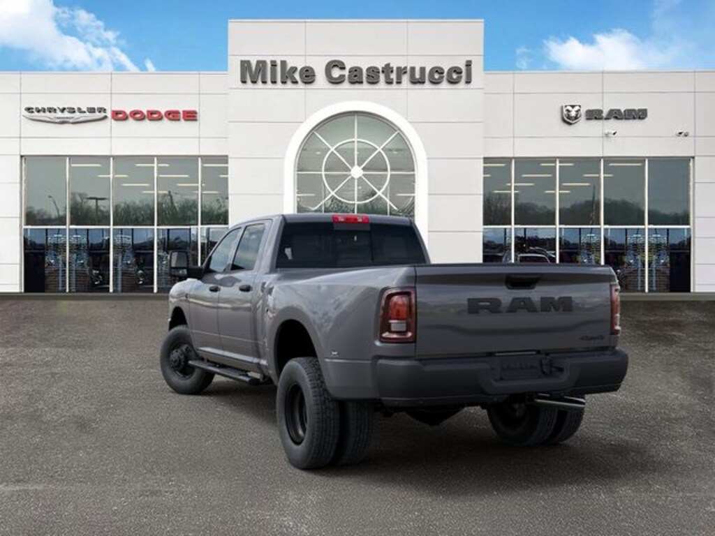 New 2026 Ram 3500 TRADESMAN CREW CAB 4X4 8' BOX Pickup