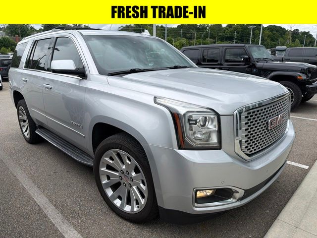 2016 GMC Yukon 4WD Denali's photo