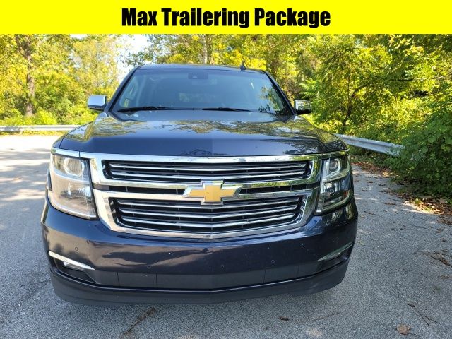 2017 Chevrolet Suburban Premier photo 3